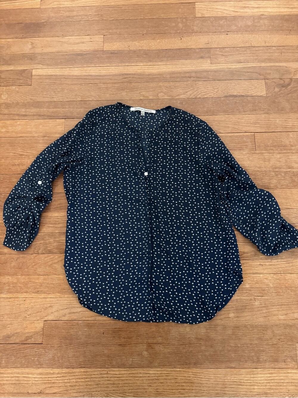 Collective Concepts Women's Navy Blue Polka Dot Blouse - Size XSP
 b15